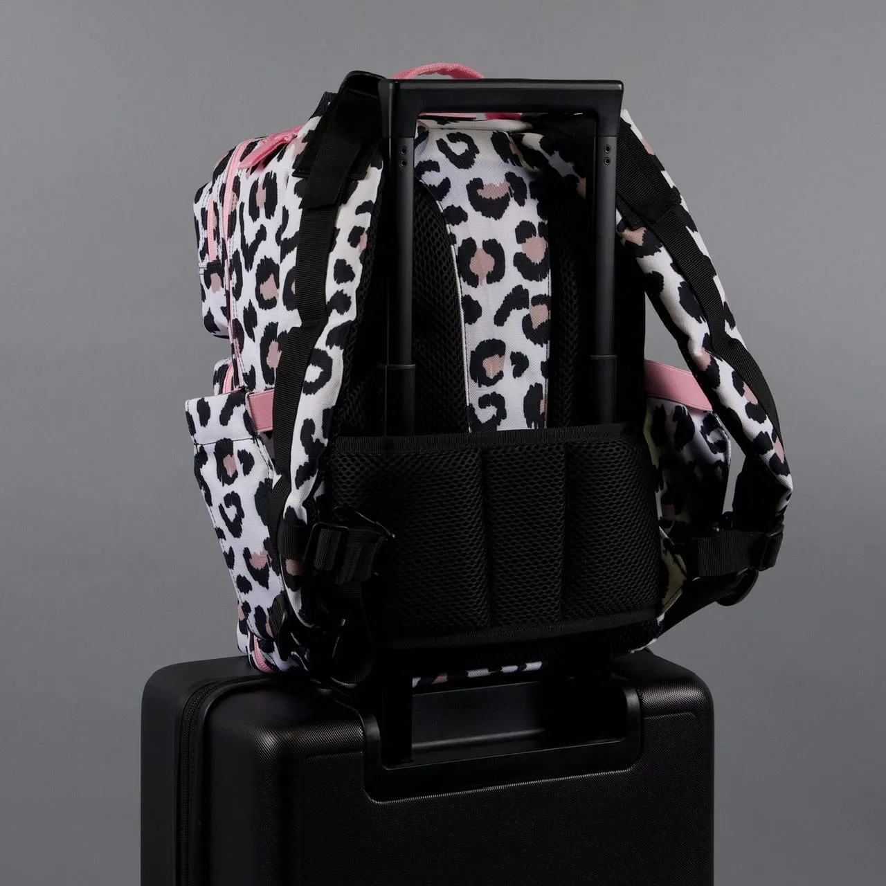 15L Backpack Leopard Pink Zip