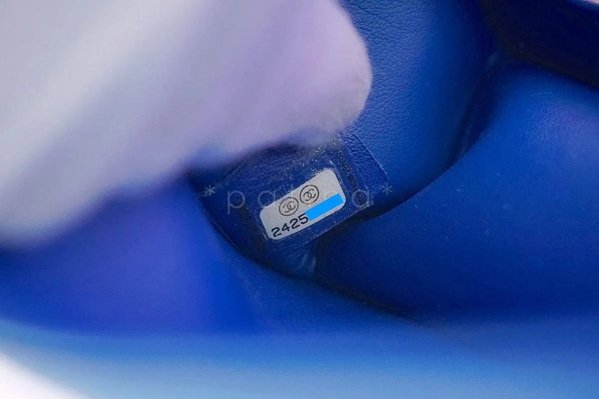 17S Chanel Blue Rainbow Cable Small Boy Iridescent Mermaid Flap Bag