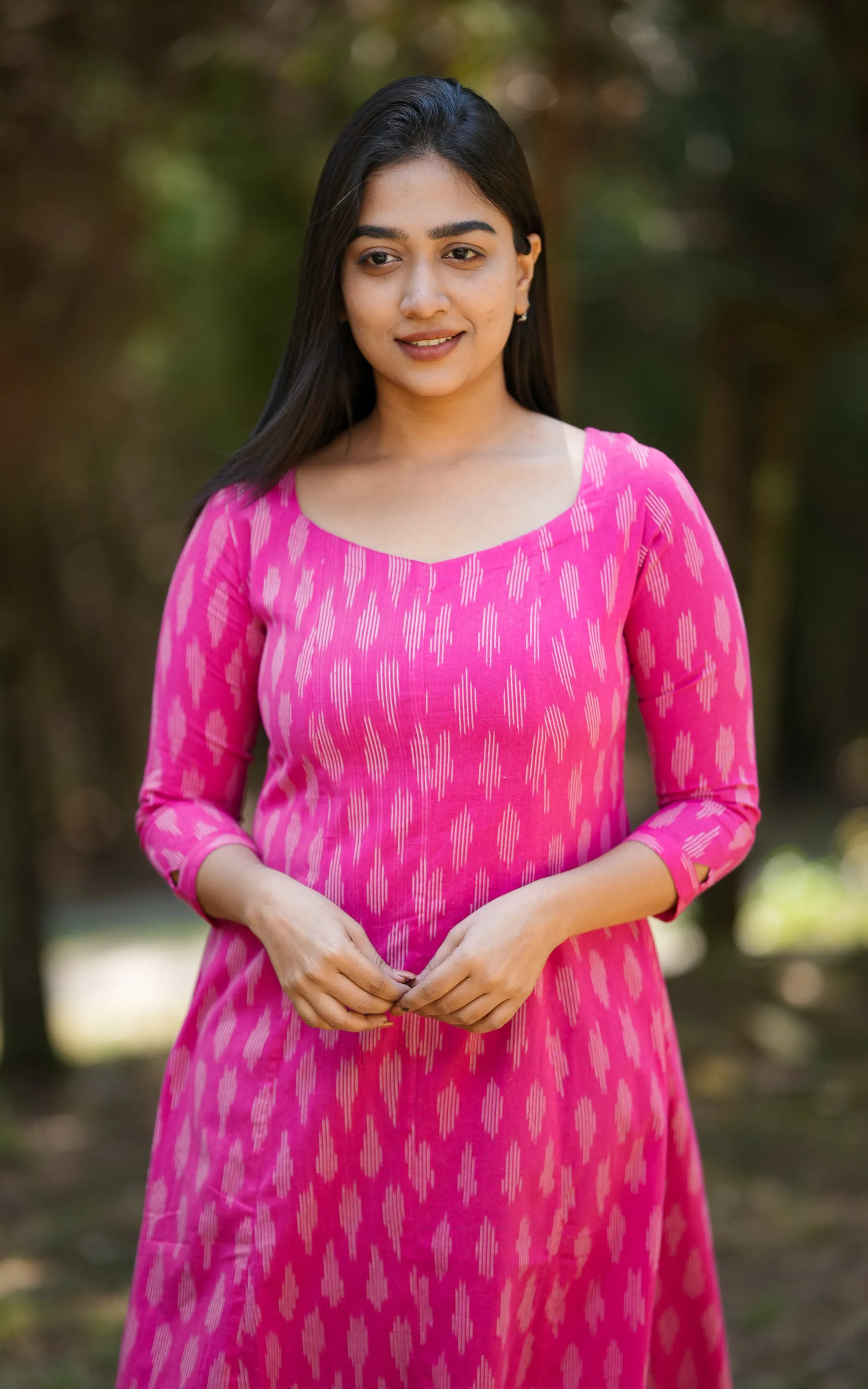 Anupallavi Bright Pink