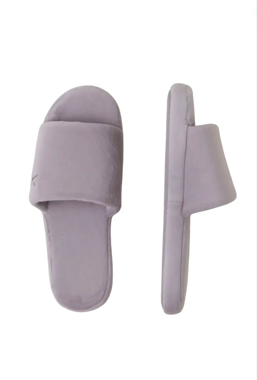 Barefoot Dreams LuxeChic® Slides
