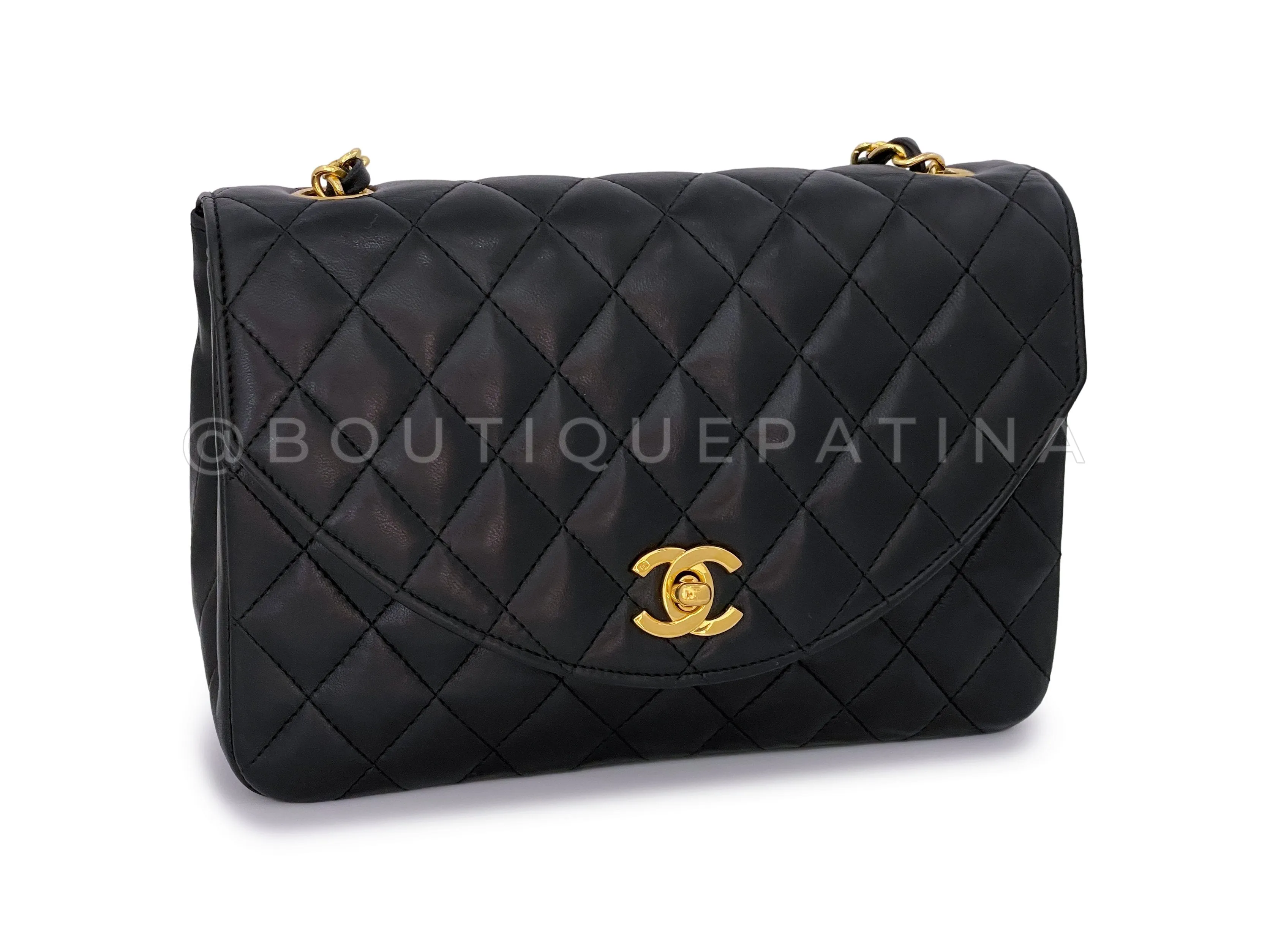 Chanel 1989 Vintage Black Curved Flap Bag 24k GHW Lambskin