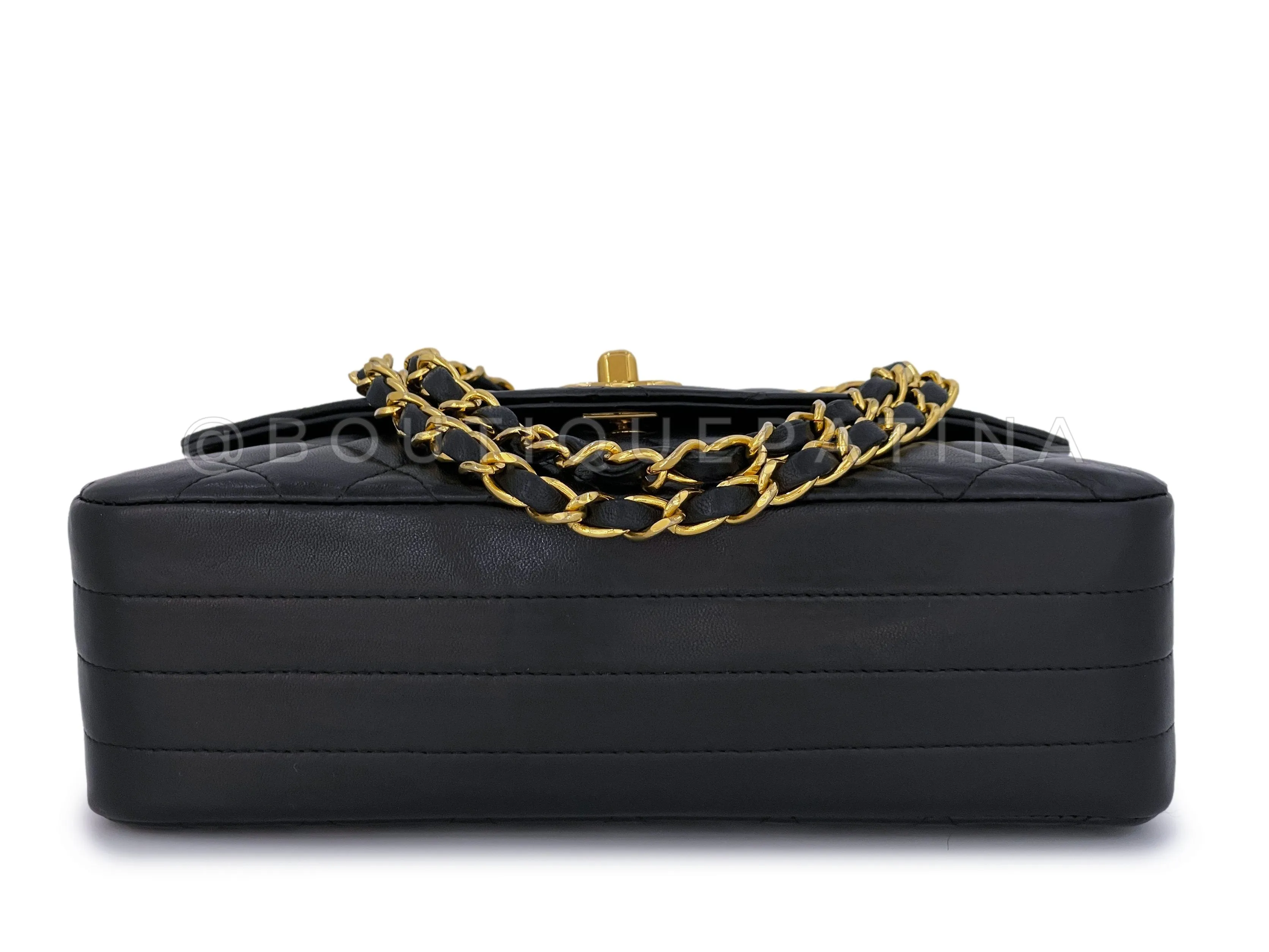 Chanel 1989 Vintage Black Curved Flap Bag 24k GHW Lambskin