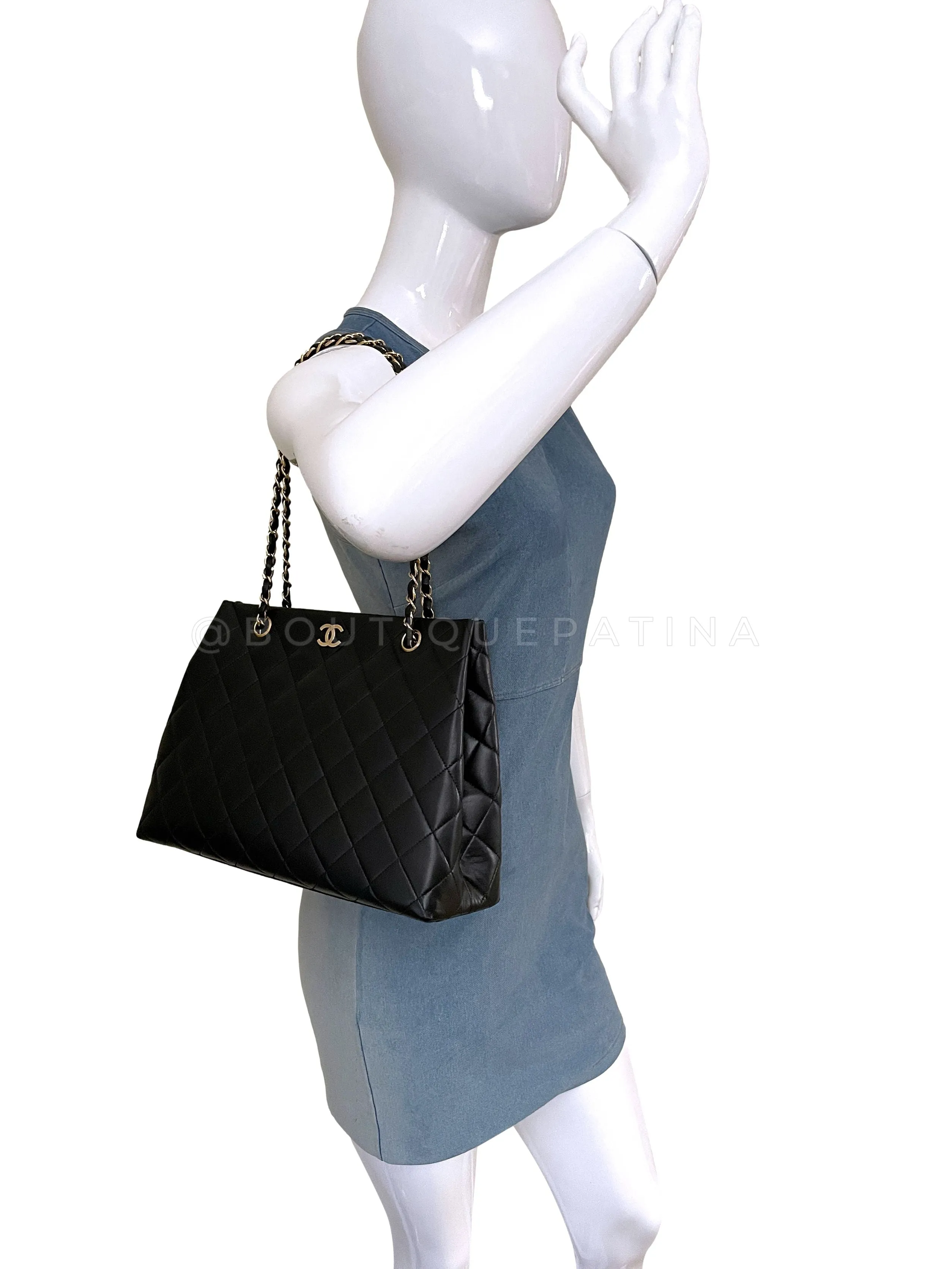 Chanel 1998 Vintage Black Lambskin Tote Bag 24k GHW