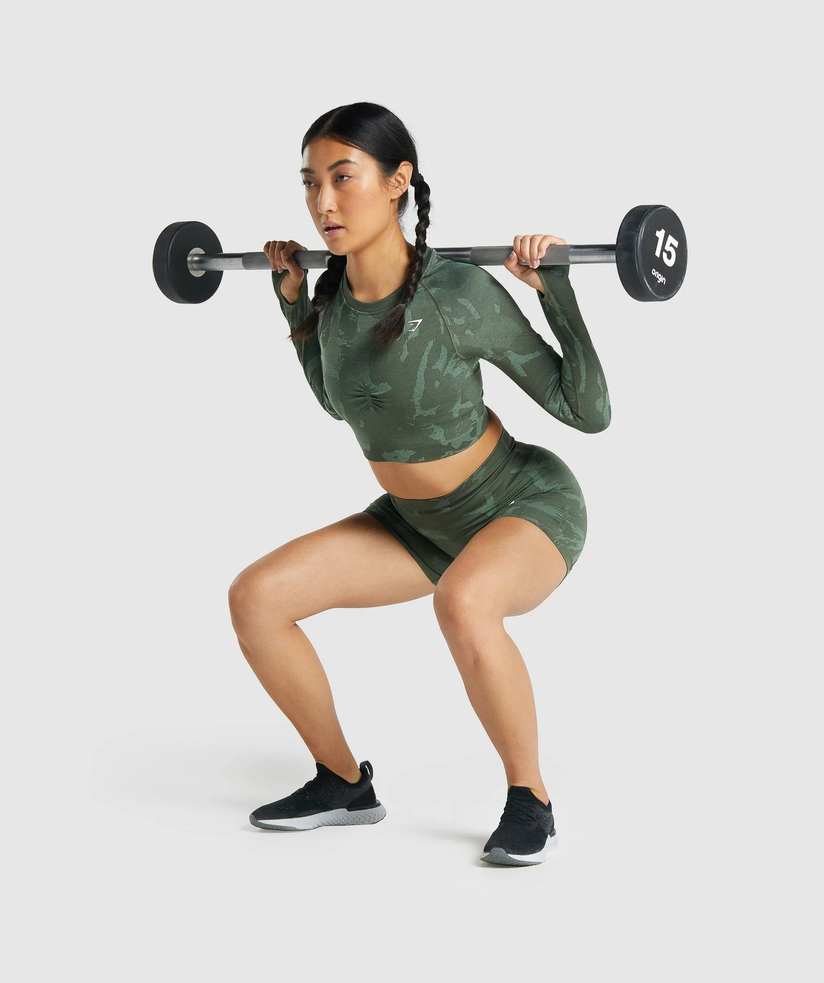 Gymshark Adapt Camo Seamless Long Sleeve Crop Top - Savanna | Green