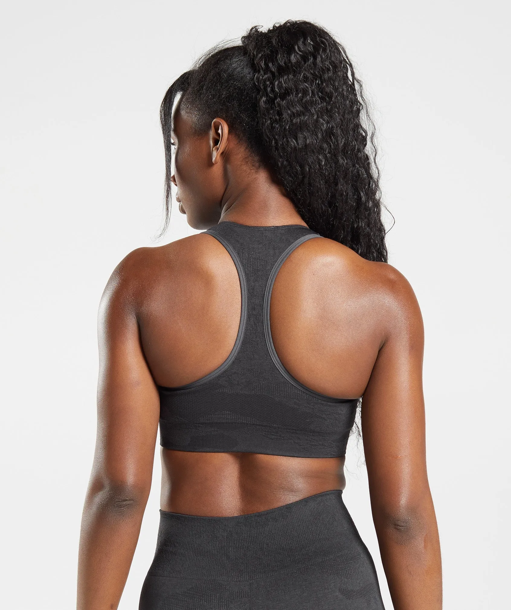 Gymshark Adapt Camo Seamless Sports Bra - Black/Onyx Grey