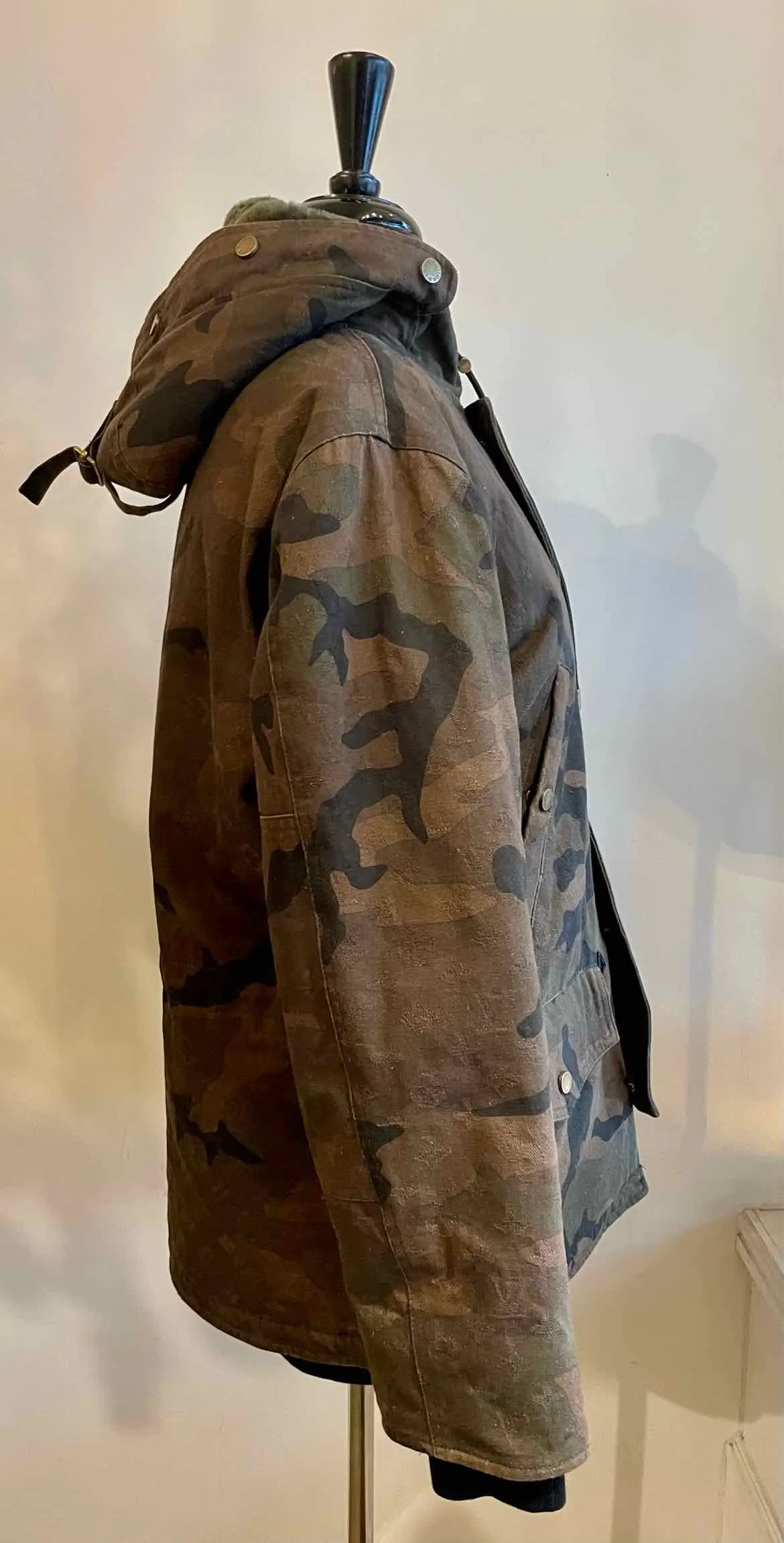 LOUIS VUITTON Size S Army Green Jacket